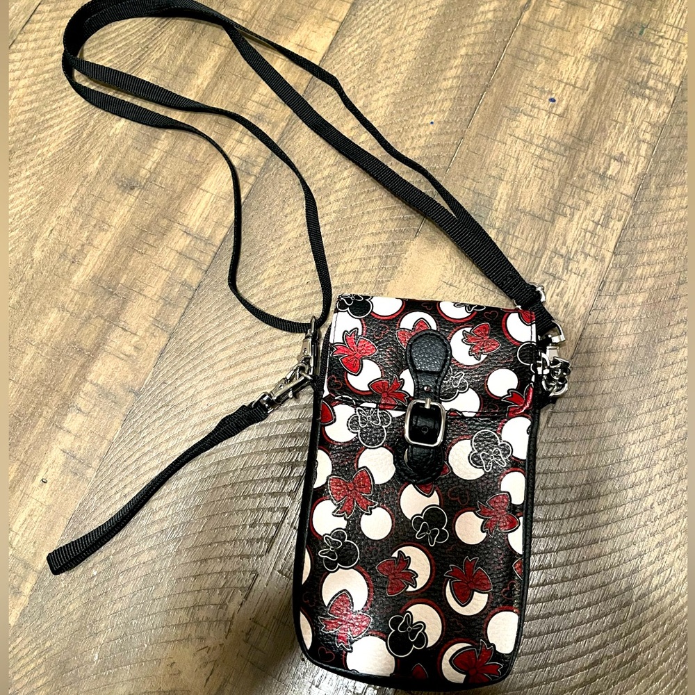 Disney Parks Minnie Mouse smart phone case cross body